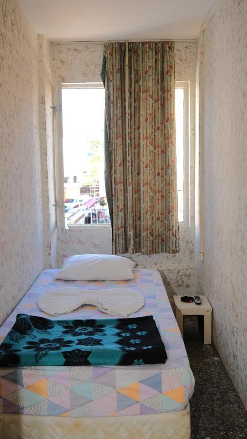 Aziz Pansiyon 3 Antalya Exterior foto